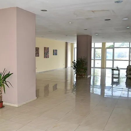 Semiramida Garden Eh Διαμέρισμα Σάνι Μπιτς