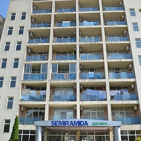 Semiramida Garden Eh Διαμέρισμα *